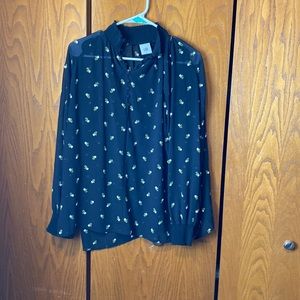 Cabi long sleeve floral black high neck blouse small